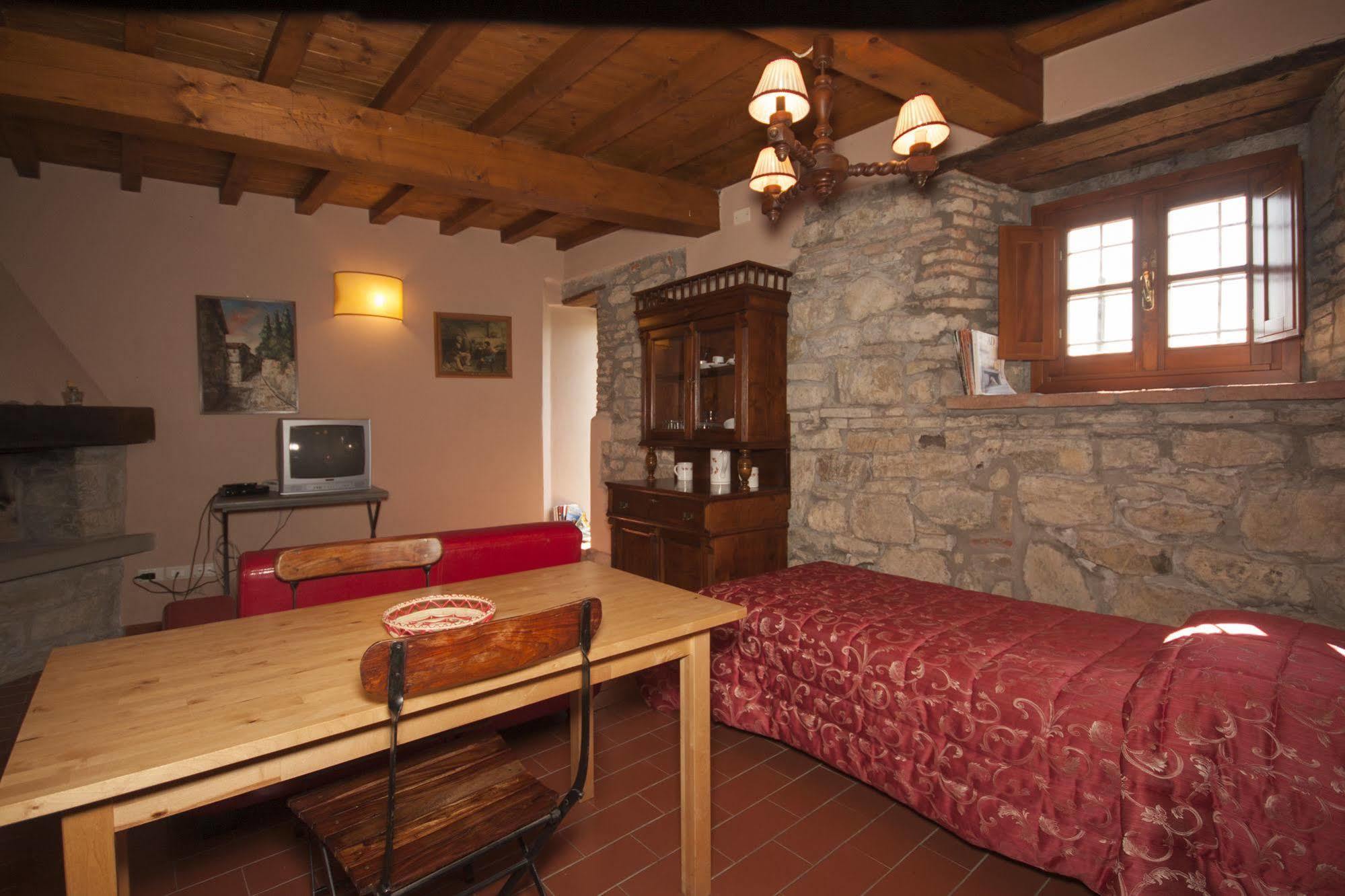 Gli Orzali Aparthotel Firenzuola Exterior photo